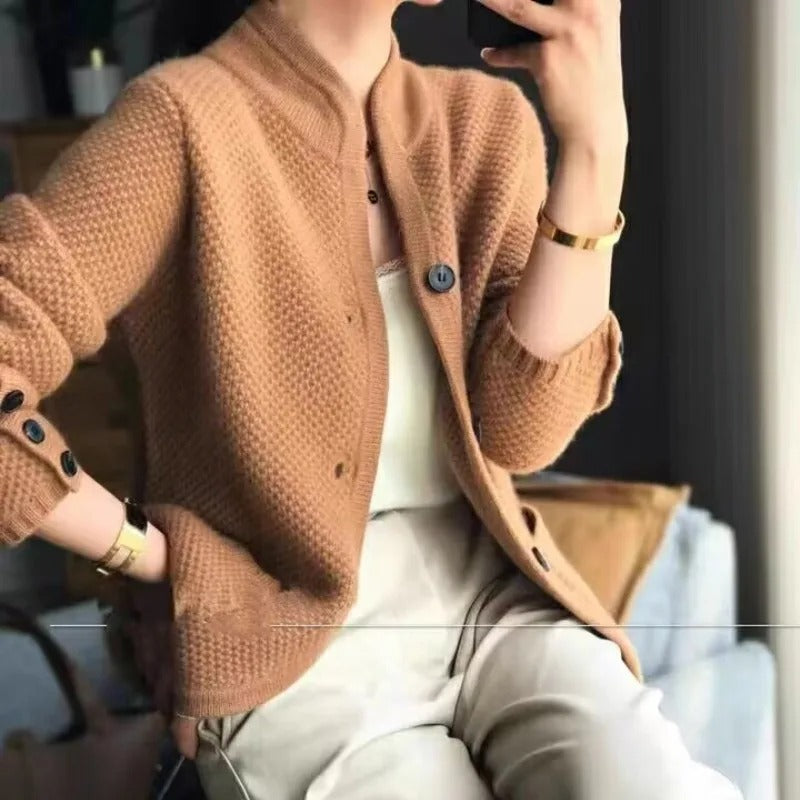 Lorraine | Cozy Handcrafted Cardigan
