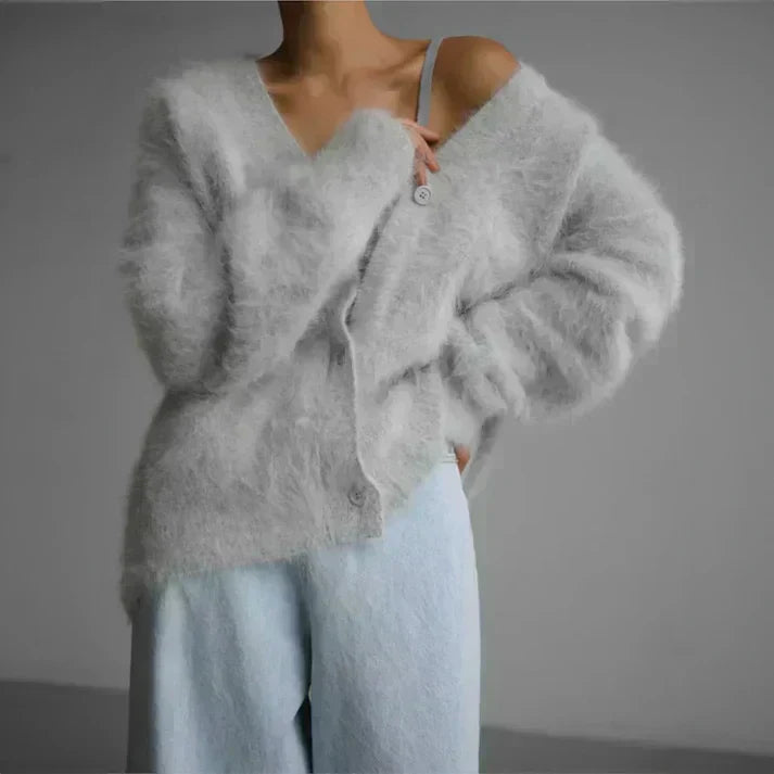 Avery | Luxury buttoned cardigan