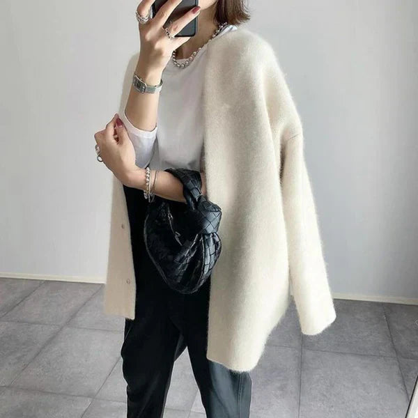 Avery | Elegant Cozy Cardigan